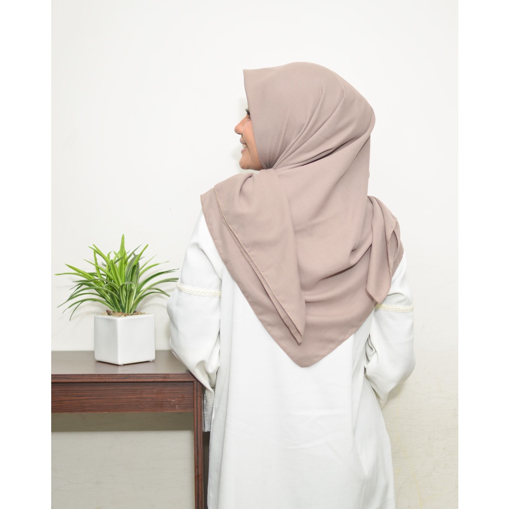 RC Hijab Sciencehijab Series Polos Jilbab Anak Muda Warna Nude Kekinian