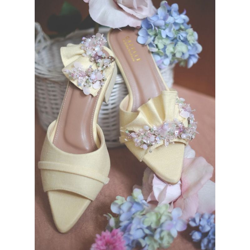 Gazelle by Debby Hardinata Daisy sz 38