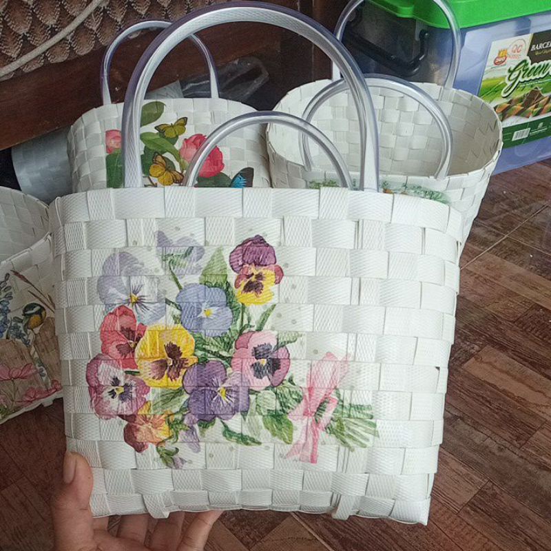 tas anyaman  decoupage mini embos ,tas hampers, bahan kaku tebal