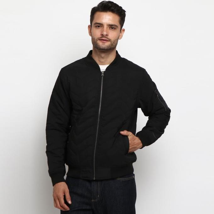 Edwin Jaket Bomber Pria Bond Quilt Black Slim Fit Black - Hitam, L