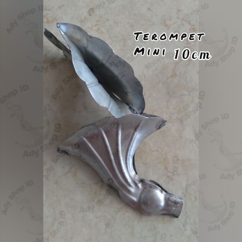 ornamen pagar besi aksesoris terompet mini ukuran 10cm