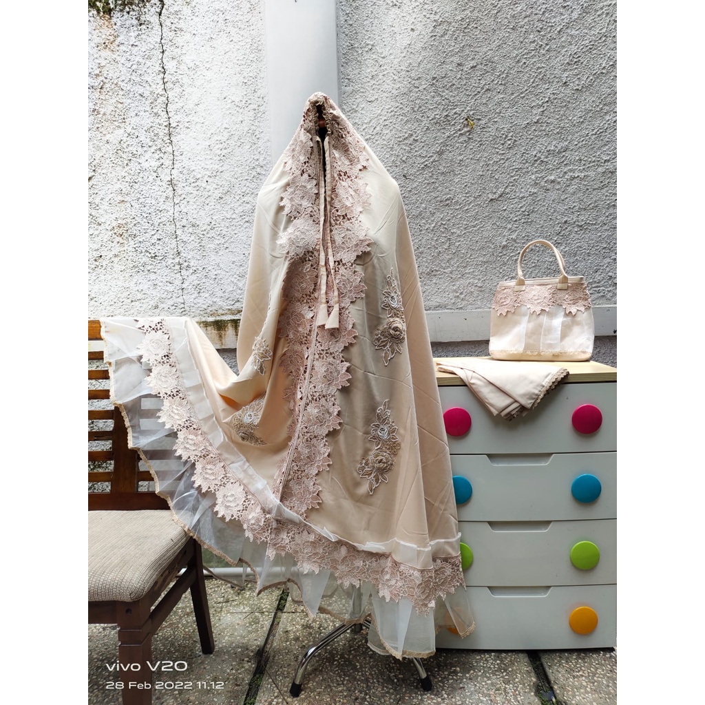 Icam Shop / Mukena Super Silky Mawar Premium / Mukena Dewasa / Mukena Premium / Mukena Mewah / Muken