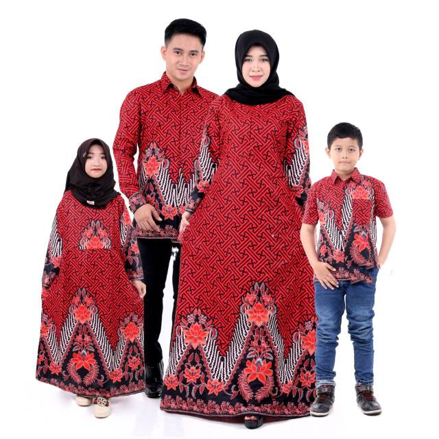 Sragam batik keluarga