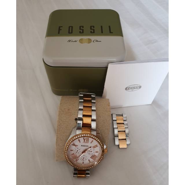 Preloved fossil watch