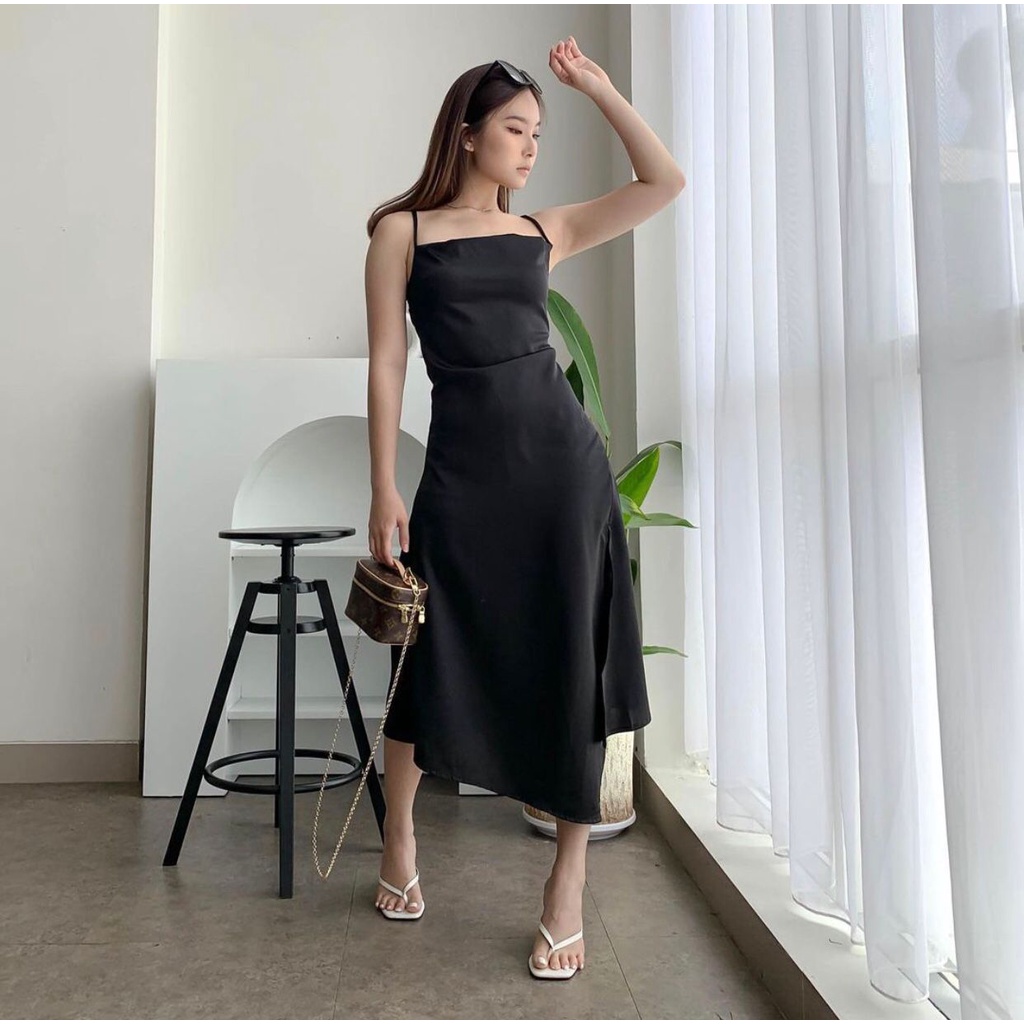 VELOVE SATIN DRESS KOREA BODYCON FIT BLACK ( WITH FLARE BOTTOM ) - MIDI DRESS KONDANGAN HITAM - DRESS PESTA SEXY - SERAGAM BRIDESMAID DRESS SATIN - GAUN WANITA - PRAWEDDING DRESS - PREWEDDING ELEGANT - HADIAH / KADO ULTAH CEWEK