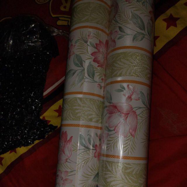 Wallpaper Dinding Murah Garis Bunga Pink Daun Hijau Fresh