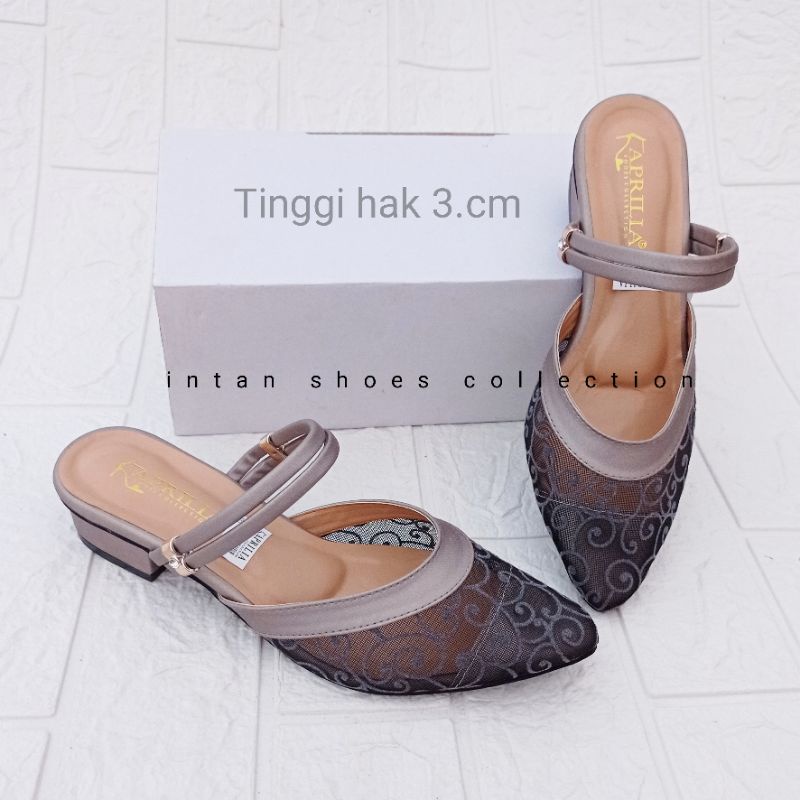 Sendal selop wedges wanita terbaru kekinian/wedges pesta kondangan pernikahan wanita/sandal hak tahu 3cm bisa cod/sandal terbaru intan shoes collection/Sepatu sandal bapau brukat wanita terbaru sandal perempuan bustong brukat hak 3cm