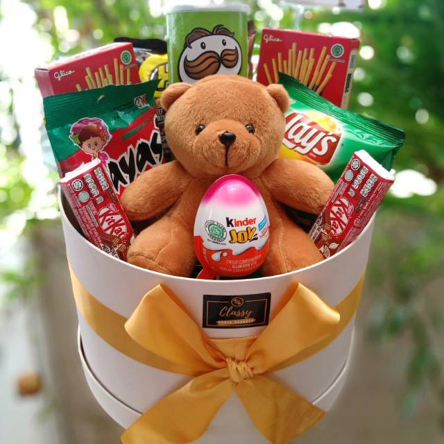 

Bloom Box Snack + Teddy Bear / Snack Box Murah / Hadiah Ulang Tahun / Anniversary / Bouquet Buket
