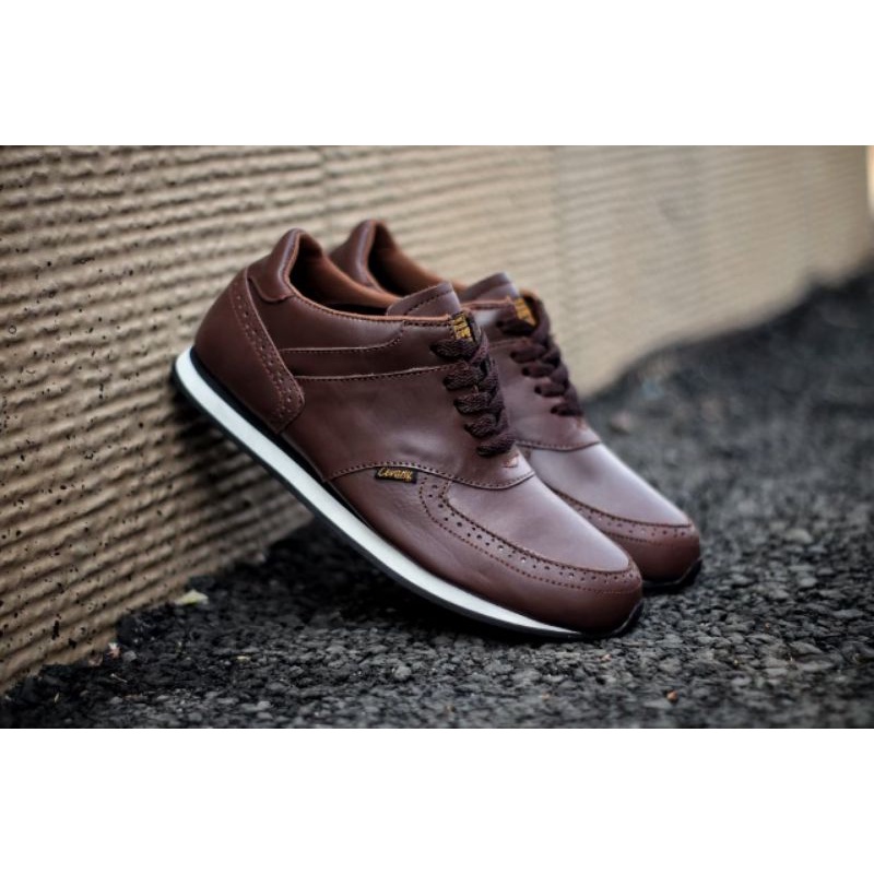 EZRA BROWN -Sepatu Casual Kasual Sneakers Pria Kulit Asli/Cowok Sporty Lokal Ori Original Footwear