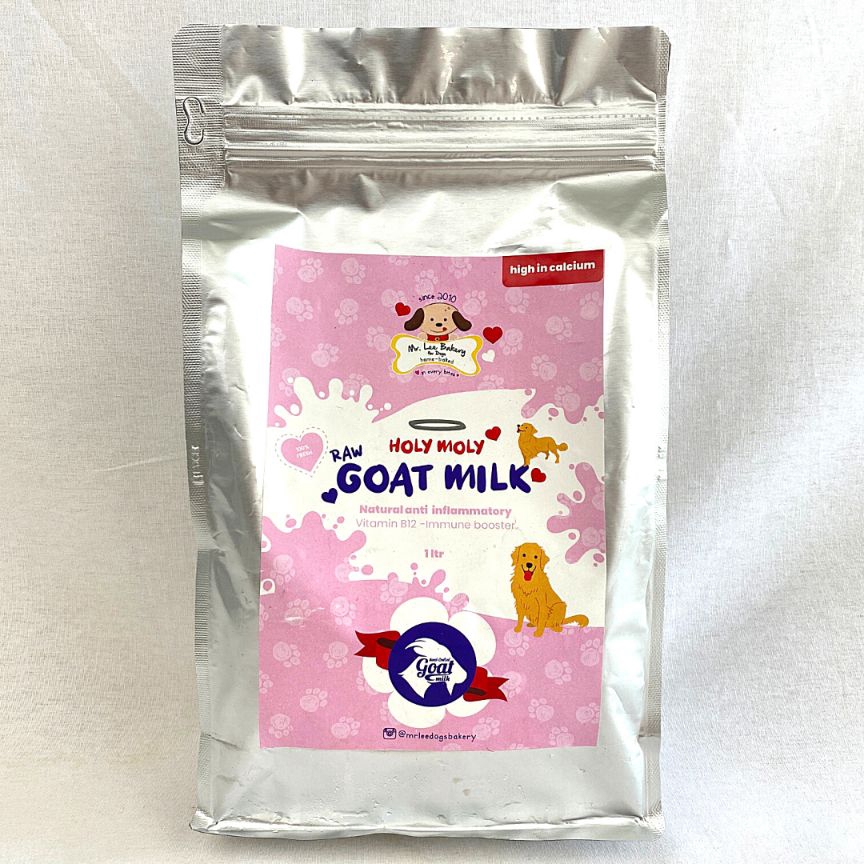 

MRLEEBAKERY Susu Kambing HOLY MOLY Goat Milk 1L
