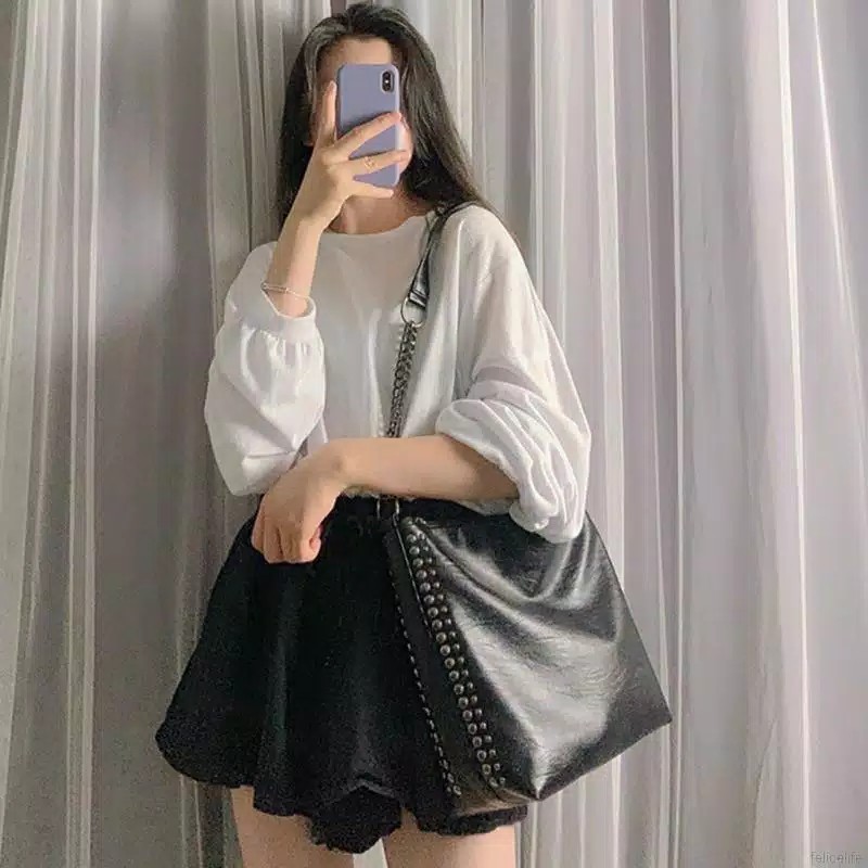 Tas Wanita Import/Tas Selempang Rivet Gaya Korea