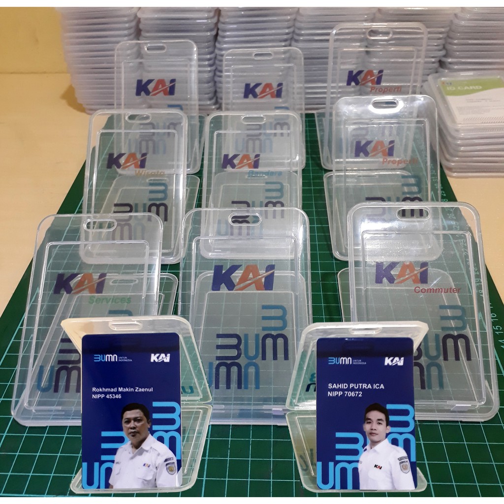 

TEMPAT KARTU ID CARD BENING TRANSPARAN, 2 SISI LOGO KAI