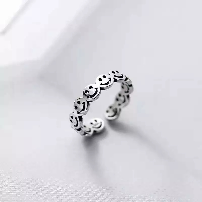 Cincin Jari Desain Multi Happy Smile Face Gaya Elegan Untuk Pria Dan Wanita