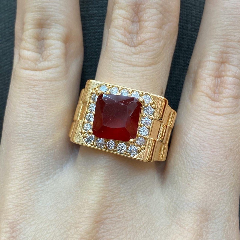 Cincin mata merah pria xuping