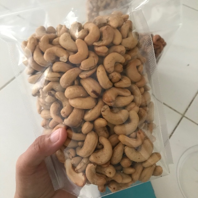 

Kacang Mente Ori 250 Gram