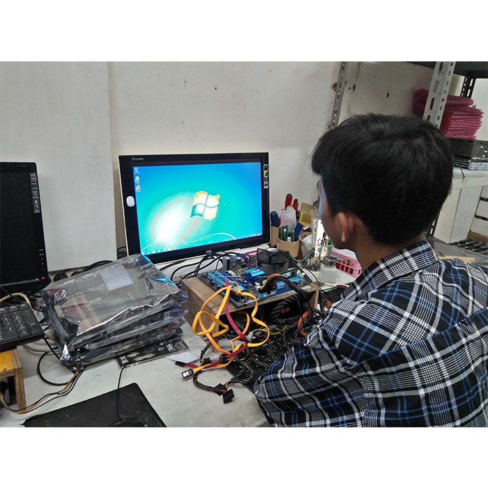 Motherboard Intel LGA 1155 H61 Dengan Processor i3 3220 dan FAN