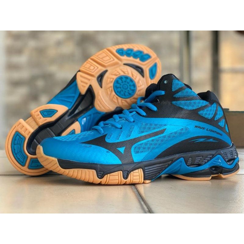 Sepatu voli mizuno lightning z2 mid import WLZ2 MID