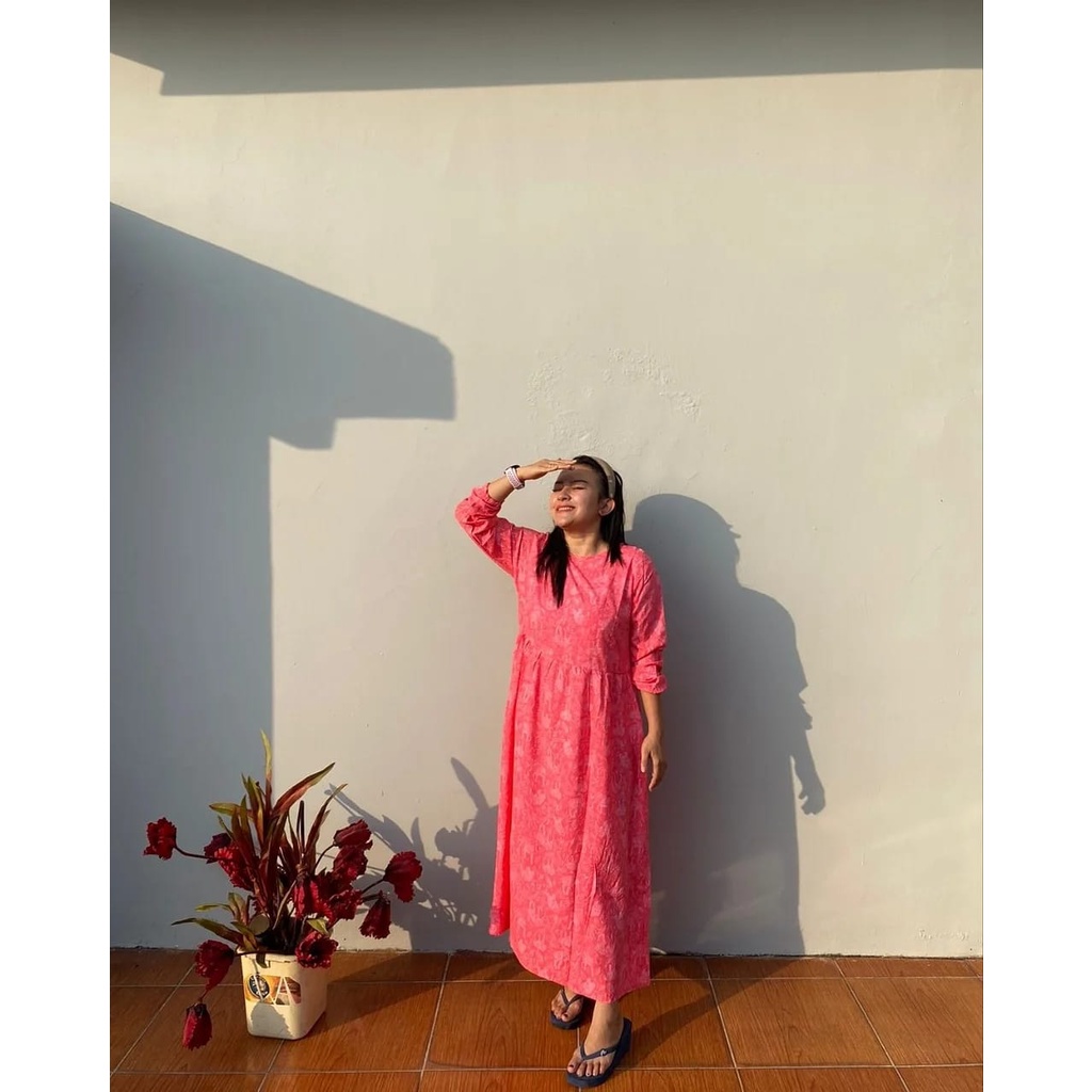Monki Dress Pink