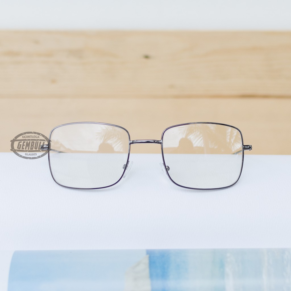 FRAME KACAMATA KOTAK BESI RINGAN - RAGHU 01