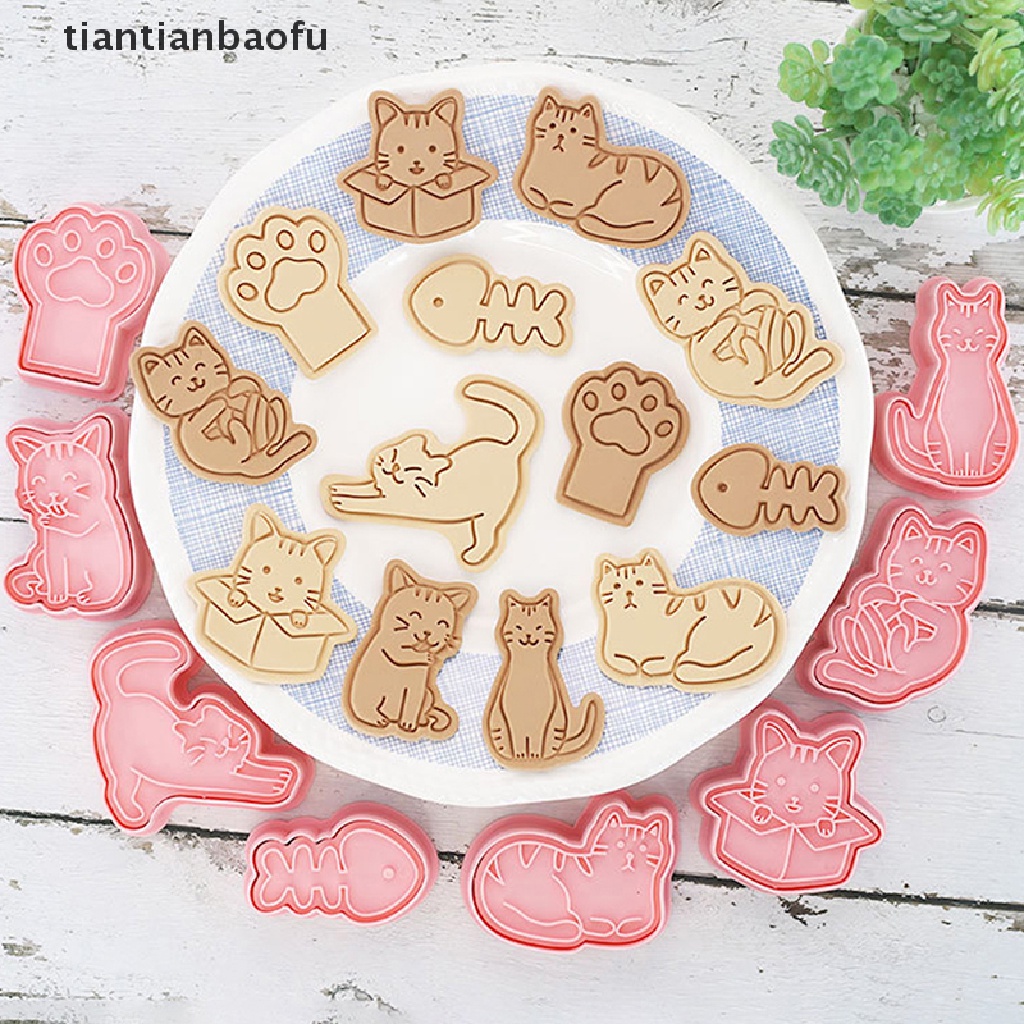 8pcs / set Cetakan Pemotong Kue / Biskuit Bentuk Kartun Hewan Kucing 3D Bahan Plastik Model Tekan Untuk Dapur