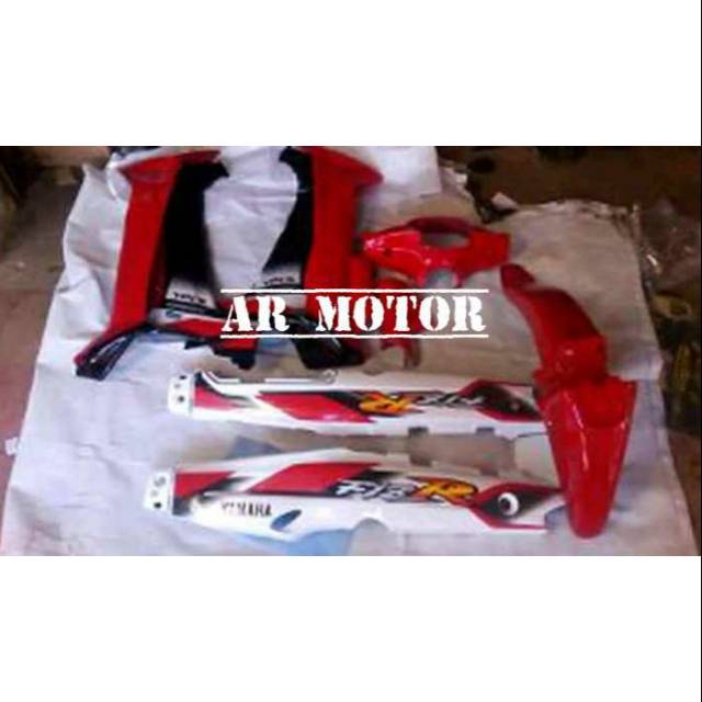 FULL BODY HALUS FIZ R MERAH PUTIH PLUS STRIPING