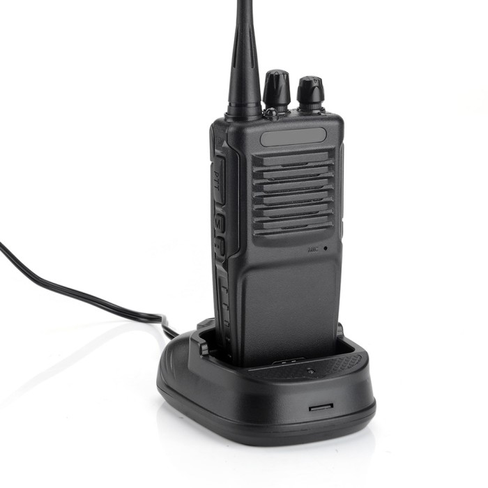 Walkie Talkie Single Band 3W 16CH UHF - BF-R7 - Black Garansi