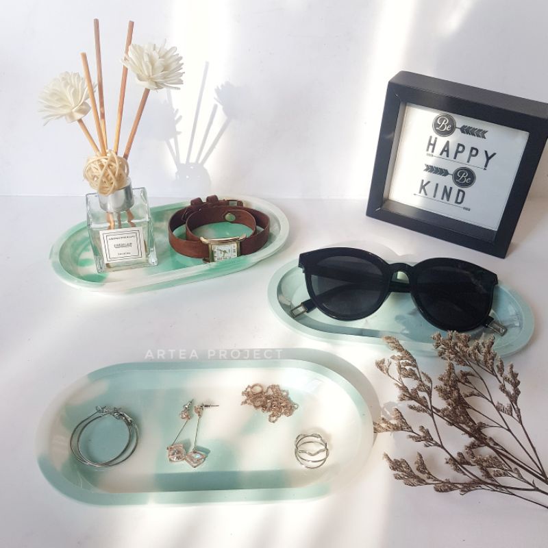 Oval Tray Resin / Tray