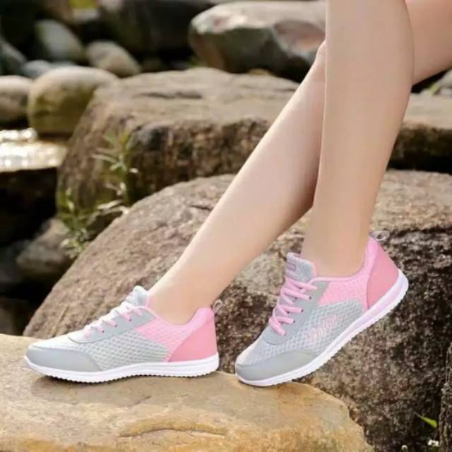 TmO - 8.8 Sale sepatu wanita sneakers running fashion women Fahin Bordir/sepatu wanita tali fashion termurah kekinian bisa cod