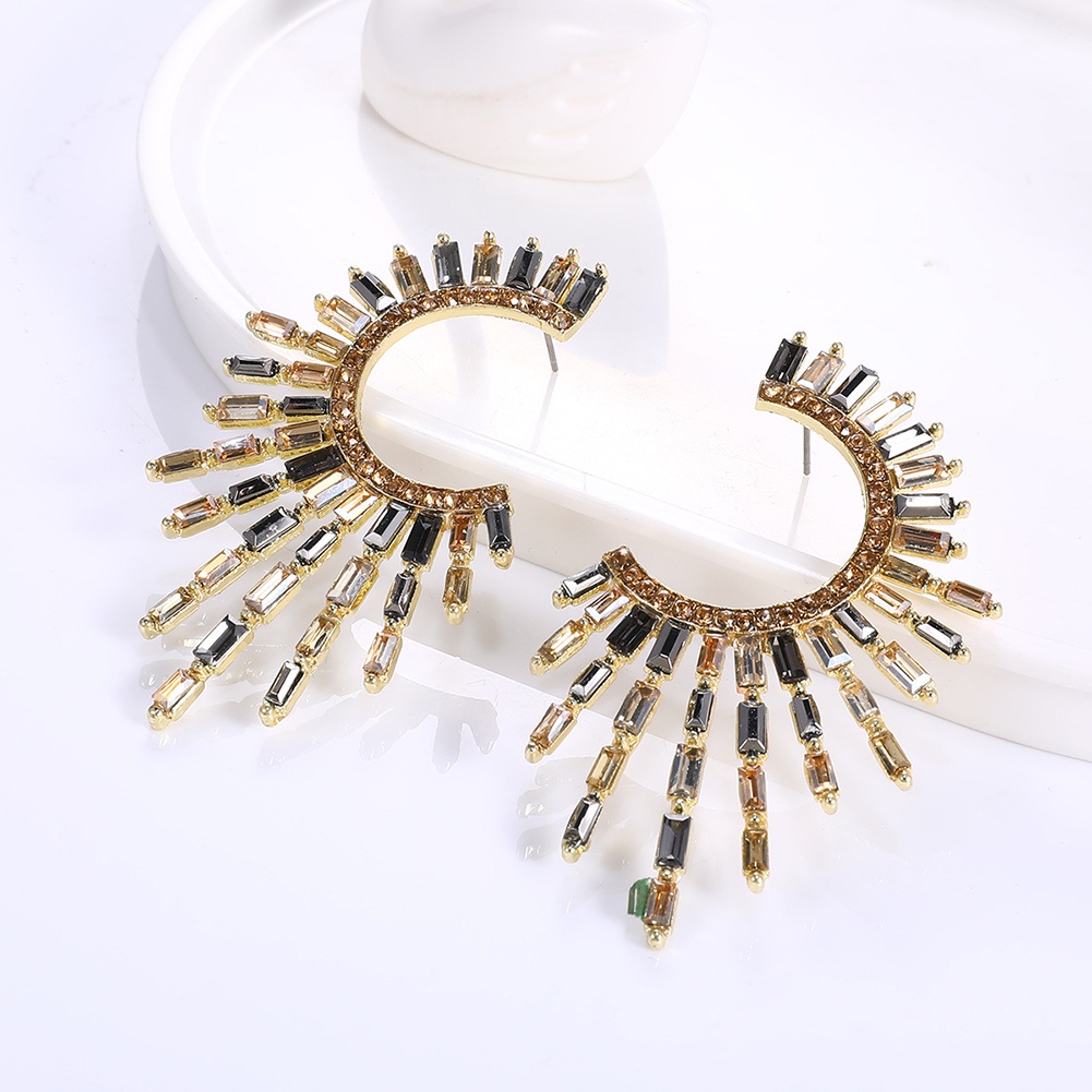 Hu Hu Hu Hu Hu Alat Bantu Pasang Kacamata♡ Anting Tusuk Bentuk C Desain Bunga Matahari Aksen Berlian Imitasi Untuk Wanita