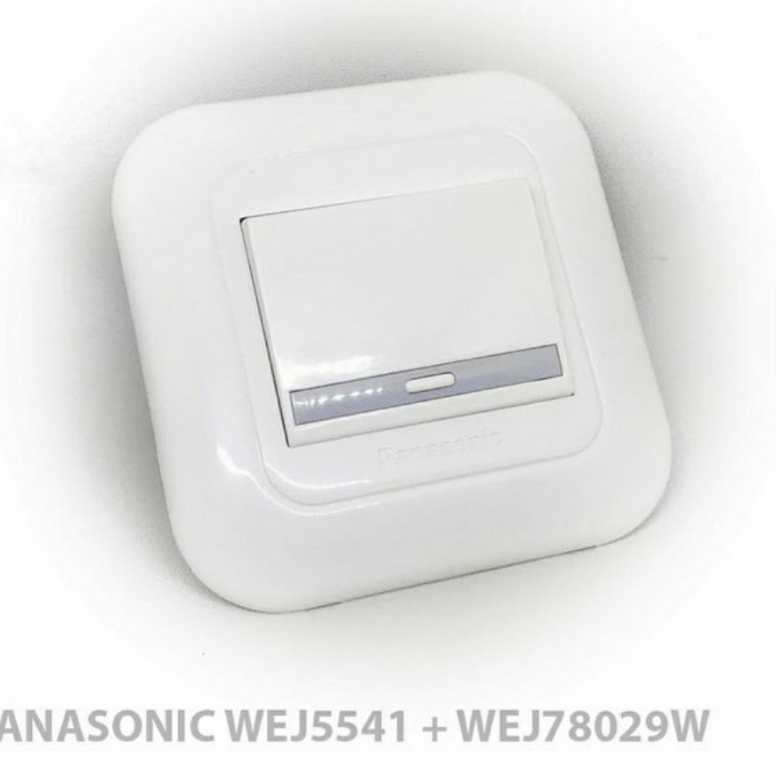 Saklar Panasonic Single Gang 1 Wide Series WEJ5531/WEJ5541