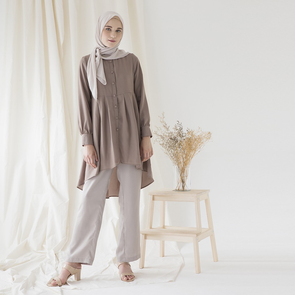 

Aska Label - Taupe Naira