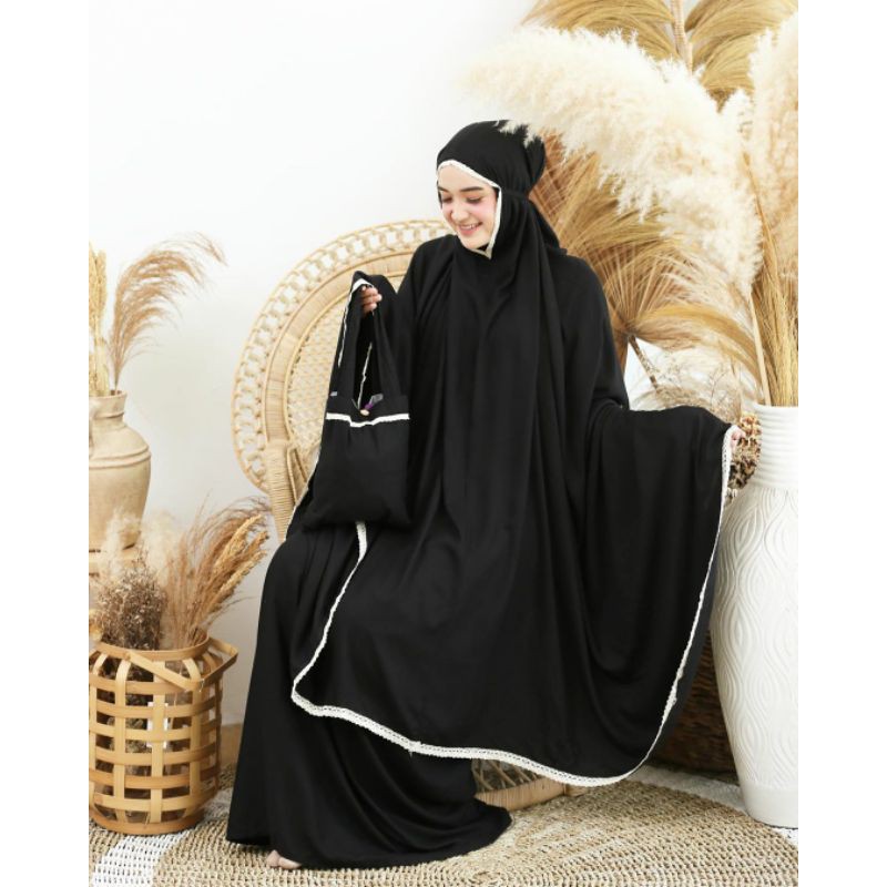 Mukena Tazbiya Plain Black Jumbo Dewasa Katun Rayon Adem Motif Cantik Treveling