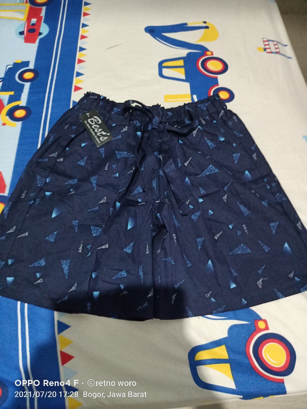 Celana Pendek Hotpants Dewasa Wanita Bahan Katun Streach Motif Santai Murah