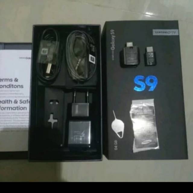 

Dus box samsung S9 fullset