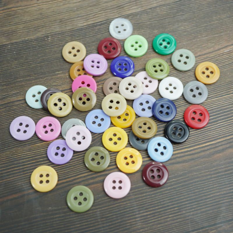 Kancing baju lubang 4 / kancing kemeja/ kancing seragam (1 lusin)