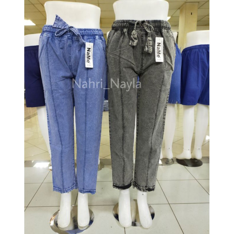 CELANA JEANS STANDAR WANITA MODEL KAKI KUDA SNOW, LEVIS PREMIUM MURAH