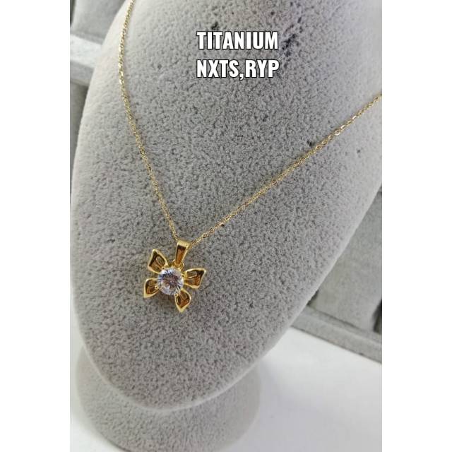 Kalung titanium tidak luntur