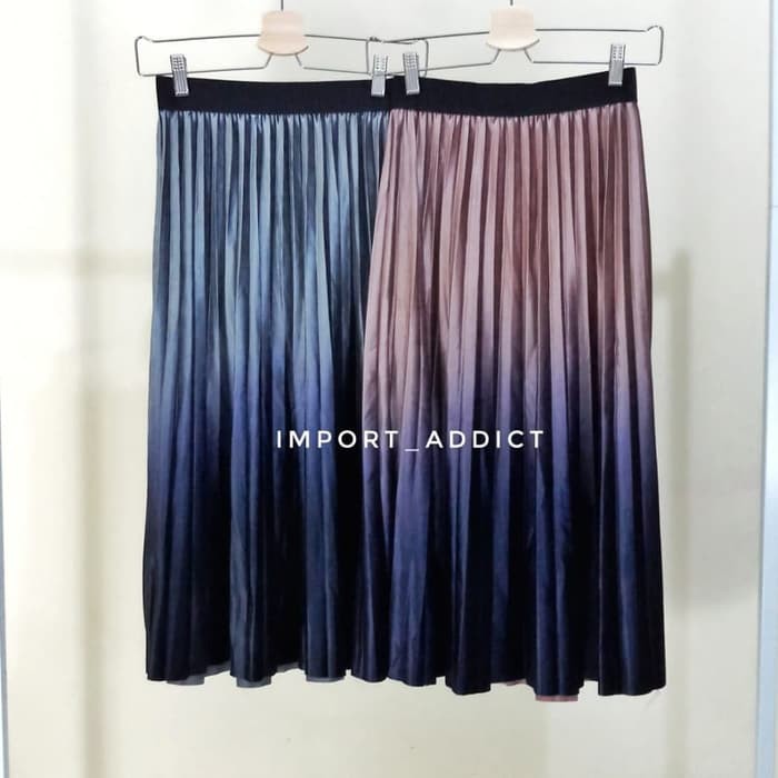Rok Pleated Velvet Gradasi Warna Import Bangkok