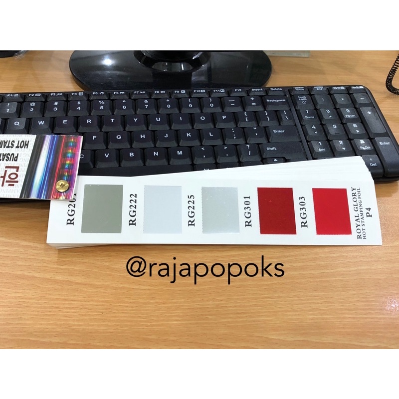 

ROYAL GLORY RG HOT STAMPING FOIL MERAH DOFF uk 120M x 32CM atau 64CM