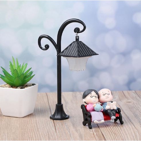 Miniatures - Terrariums - 3 Design Garden Lamp