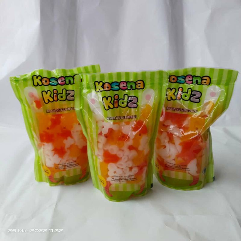 

Jelly bentuk real natta king nata Kosena Kidz 500gr