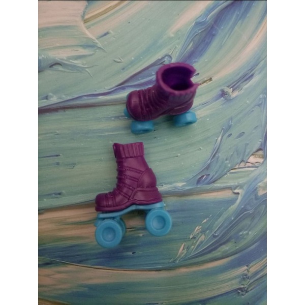 monster high asesoris sepatu, tas, sisir