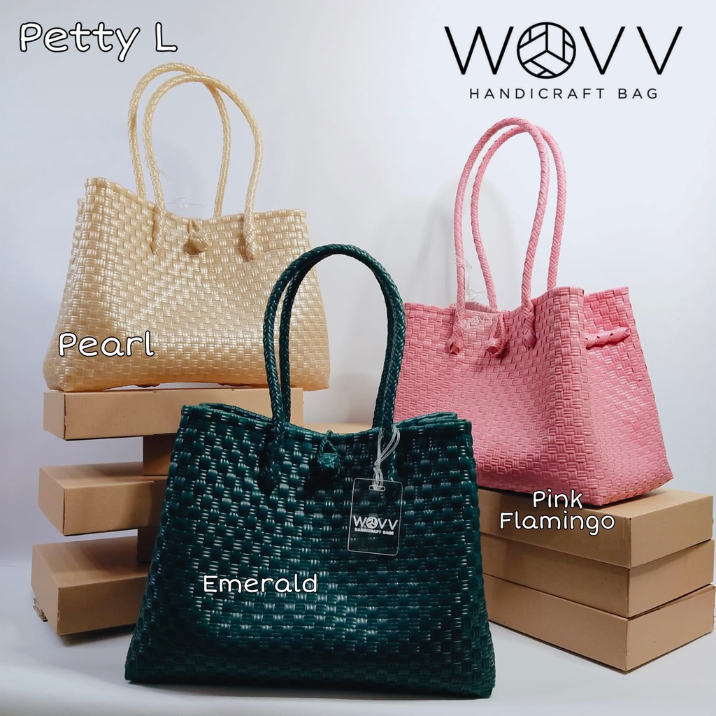 Petty L plain / Tas Anyam / Tas Anyaman / Tas Anyaman Plastik / Tas Jali / Wovv.bags