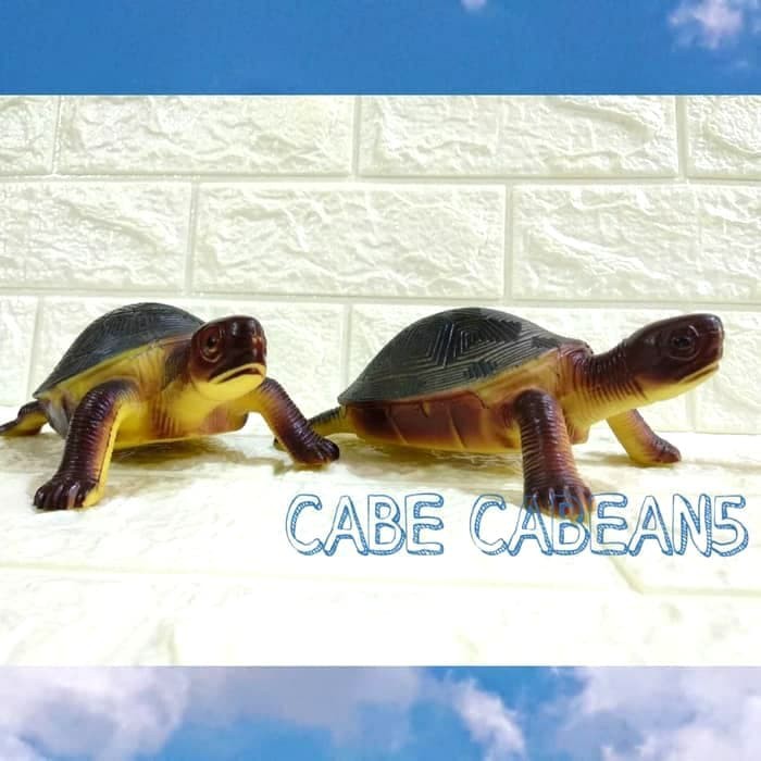 Mainan binatang kura-kura karet