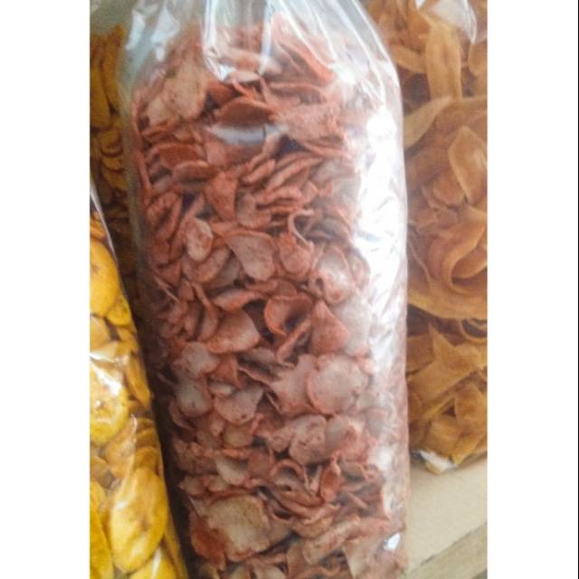 

Kripik baso bumbu pedasss cemilan saat santayy