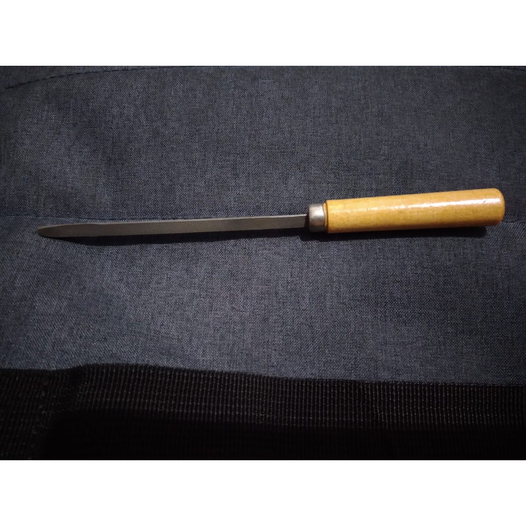 kikir halus gagang kayu 4 inch