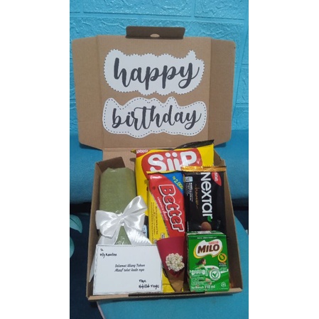 

kado ulangtahun cewek snack box