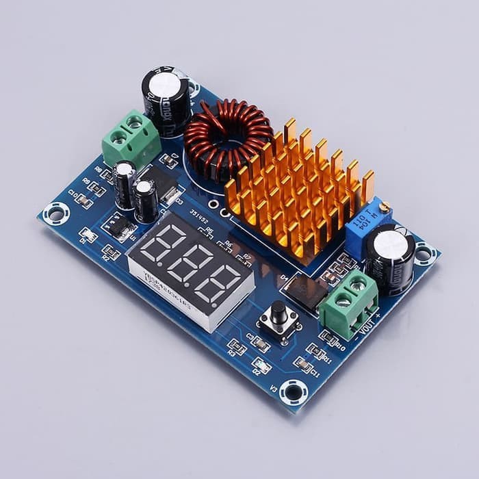 Step Up Power Supply Module Boost DC-DC 3-35V to 5-45V Voltmeter 5A