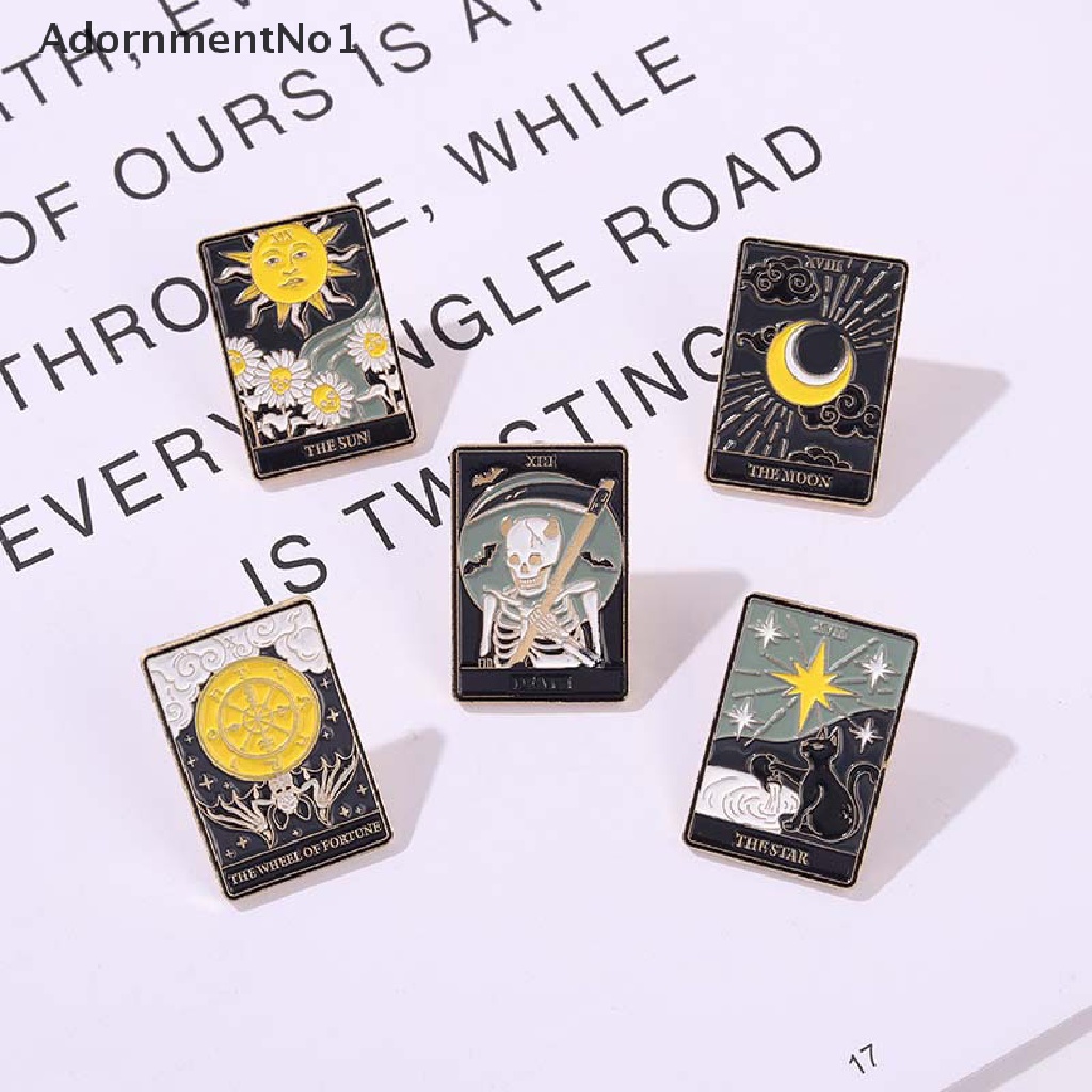 (AdornmentNo1) Bros Pin Enamel Bentuk Kartu Tarot / Tengkorak / Kelelawar Untuk Aksesoris Tas Ransel