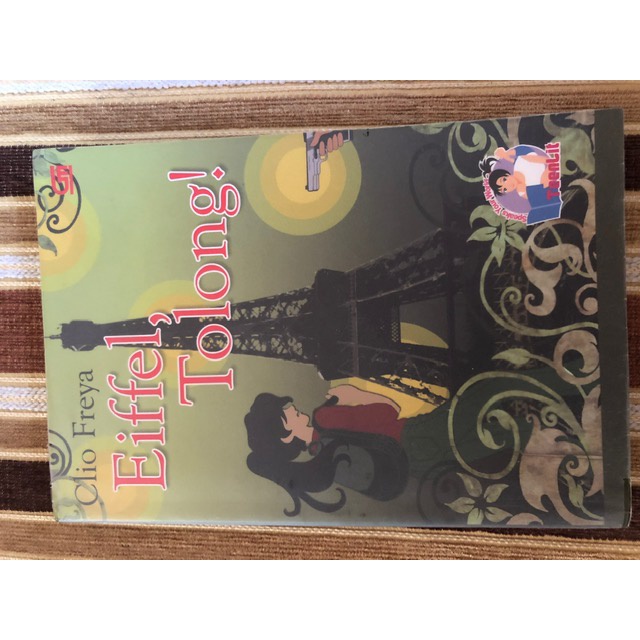 Clio Freya Eiffel, Tolong Novel - Preloved